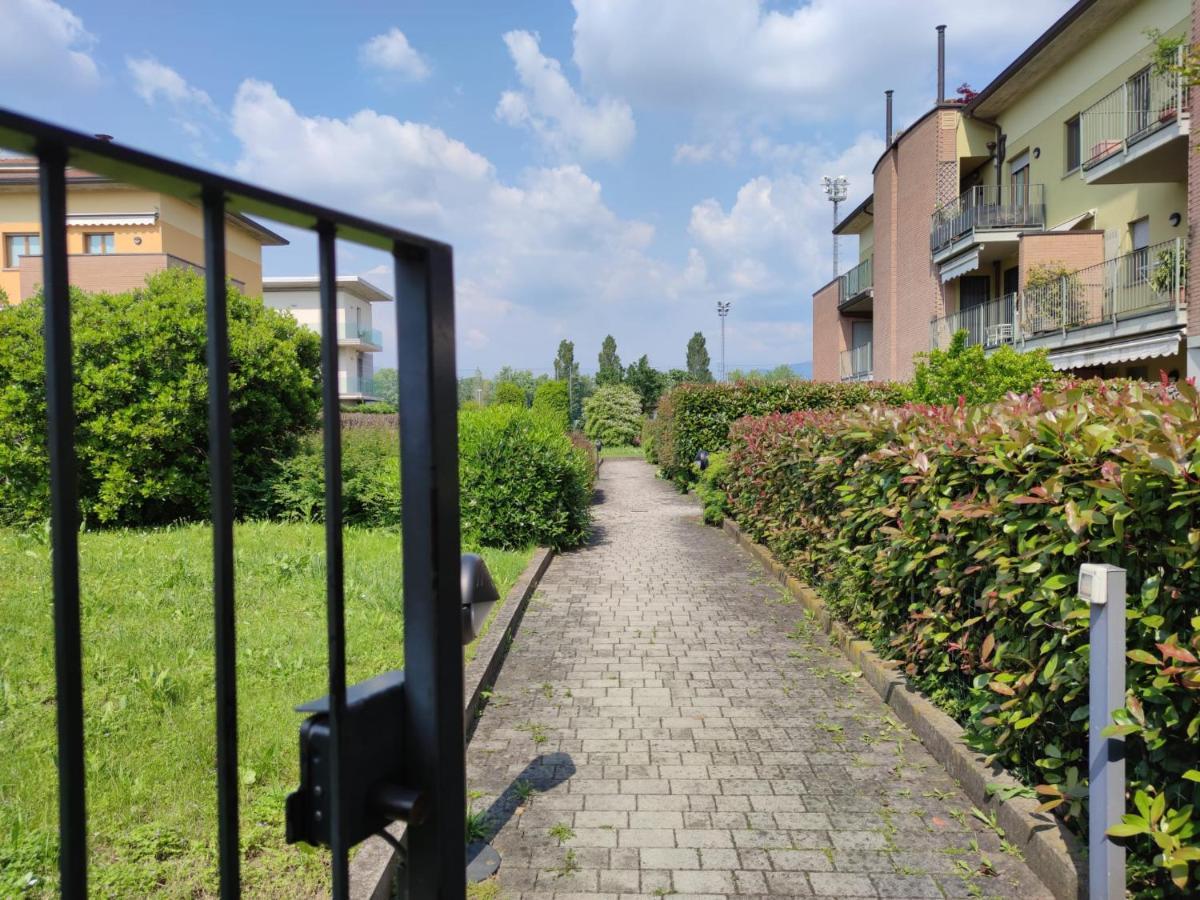 Appartamento Magnolia - Immobili E Soluzioni Rent Bergamo Kültér fotó